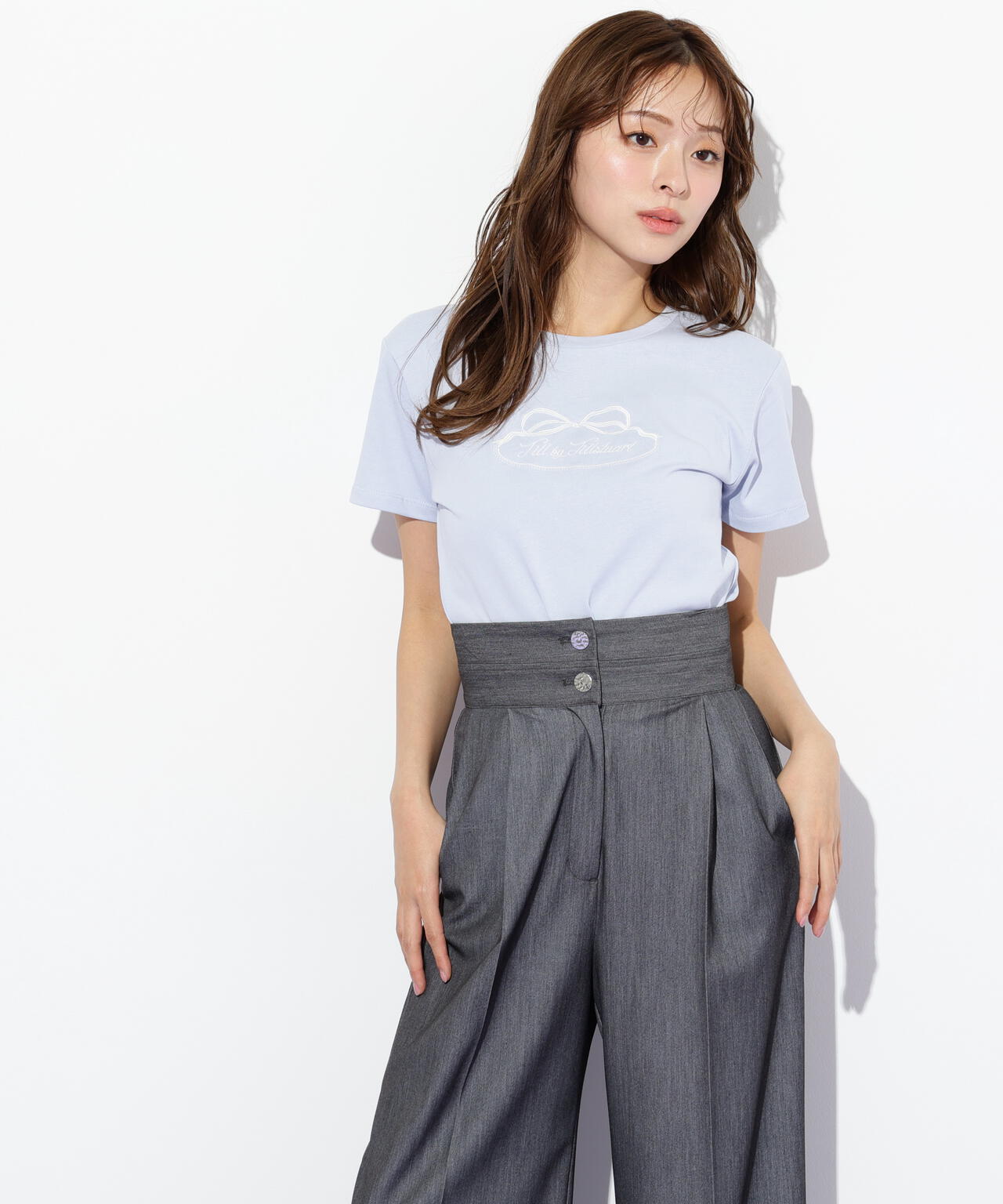 オーガニックコットンリボンフレームロゴTシャツ