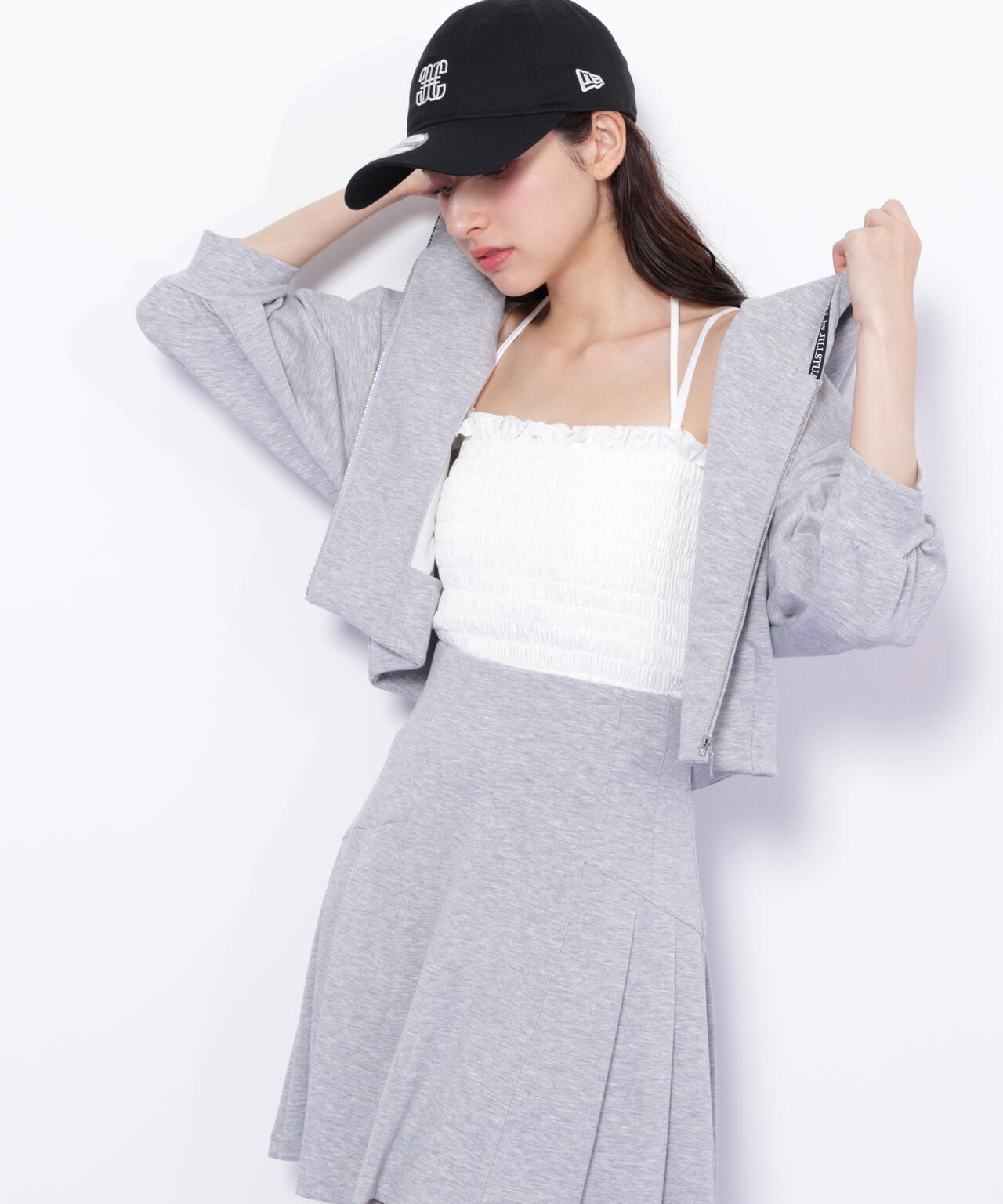 シャーリングキャミソール