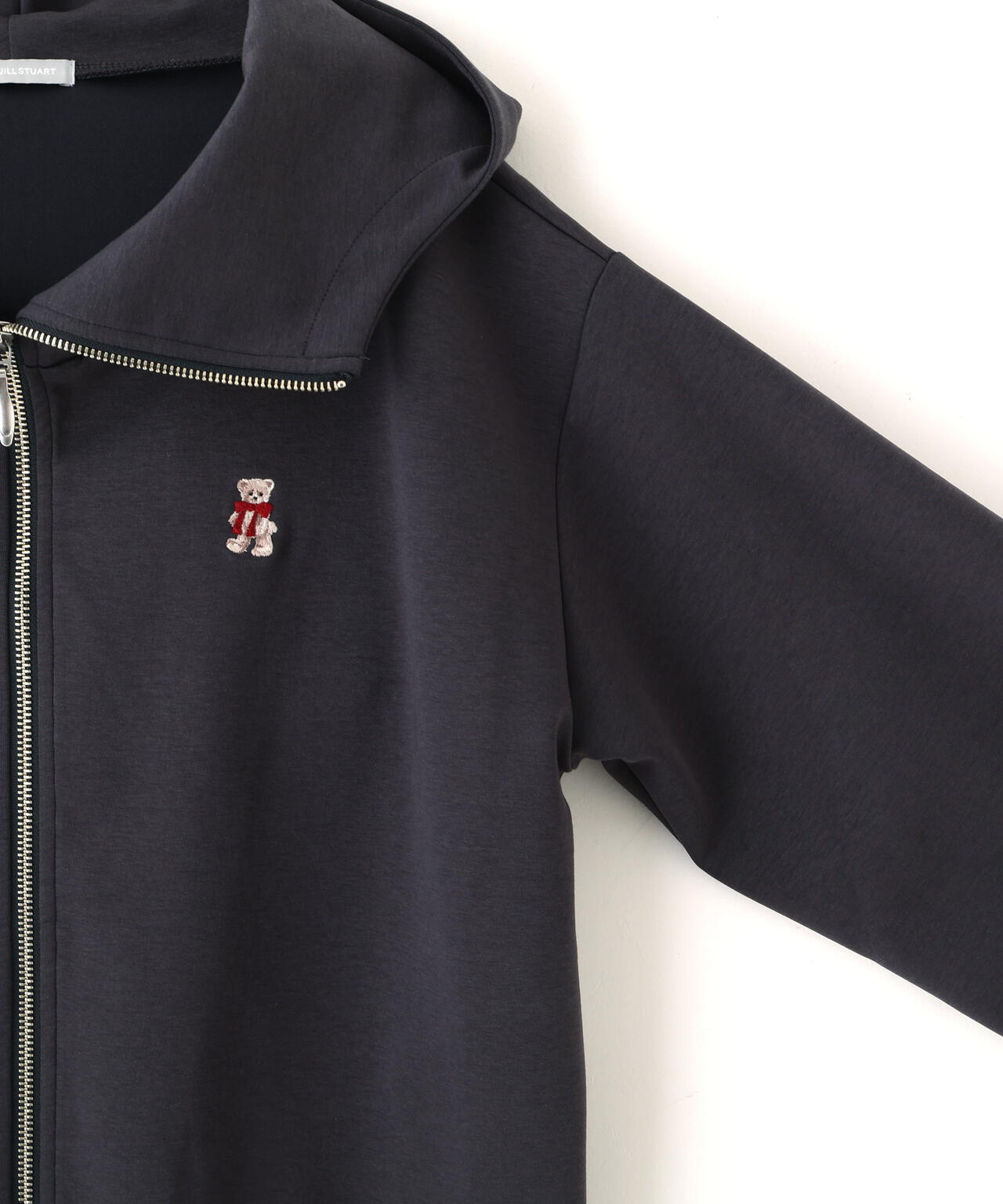 <BEARシリーズ>ビッグフードパーカー