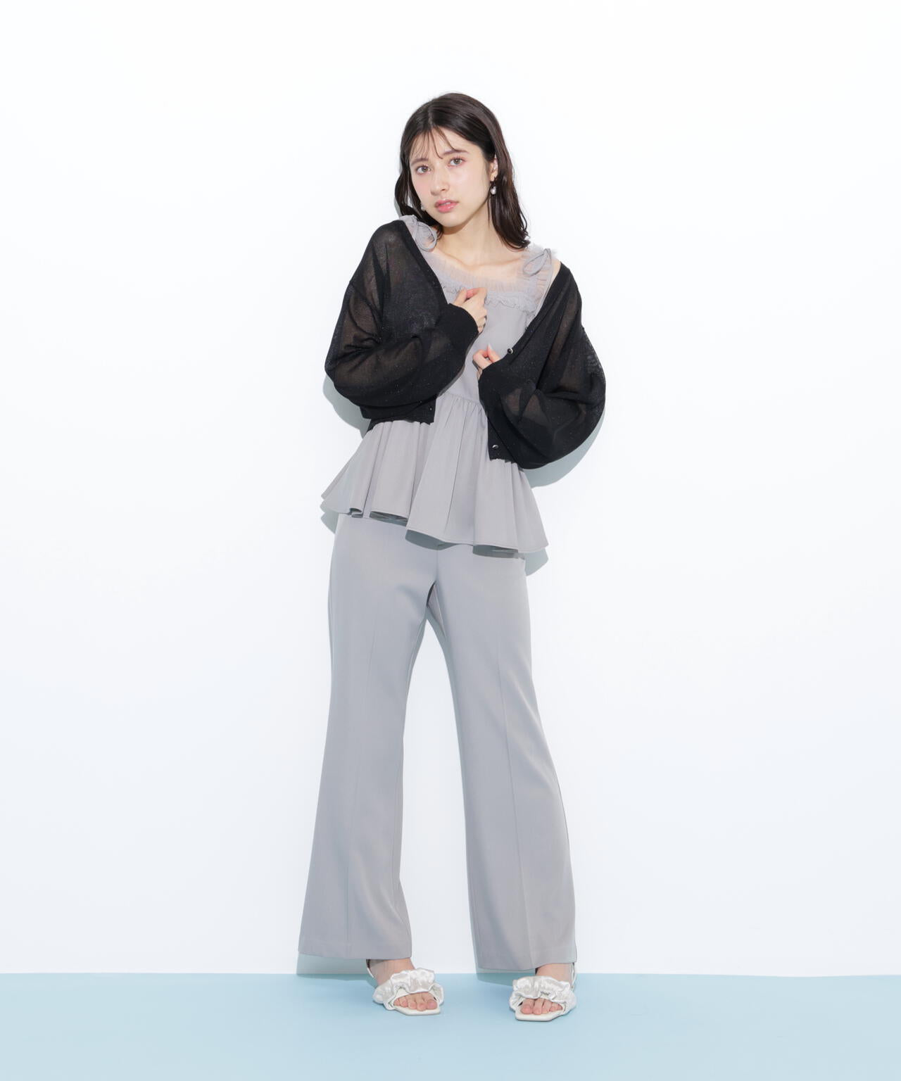 シャイニーシアーカーディガン