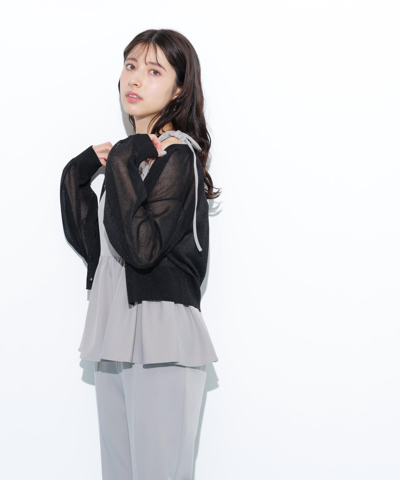 シャイニーシアーカーディガン