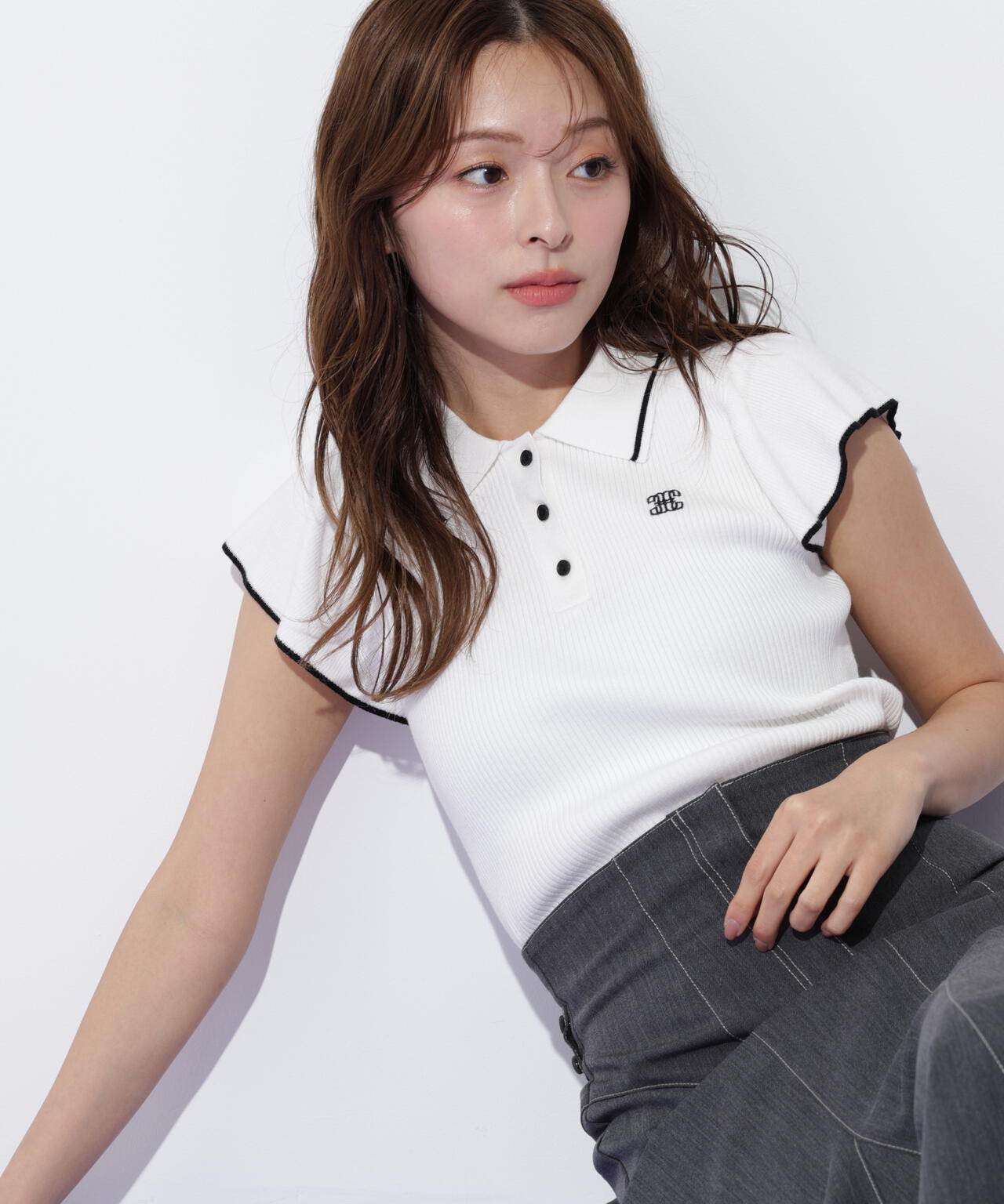 フリル袖ポロニット