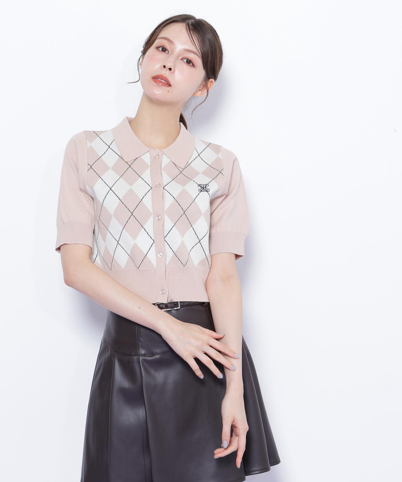 ポロ衿アーガイルニット