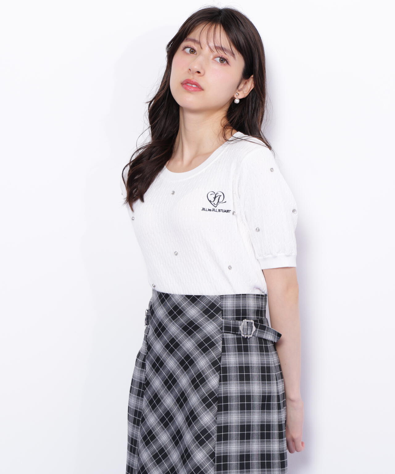 ミニケーブルハート刺繍ニット