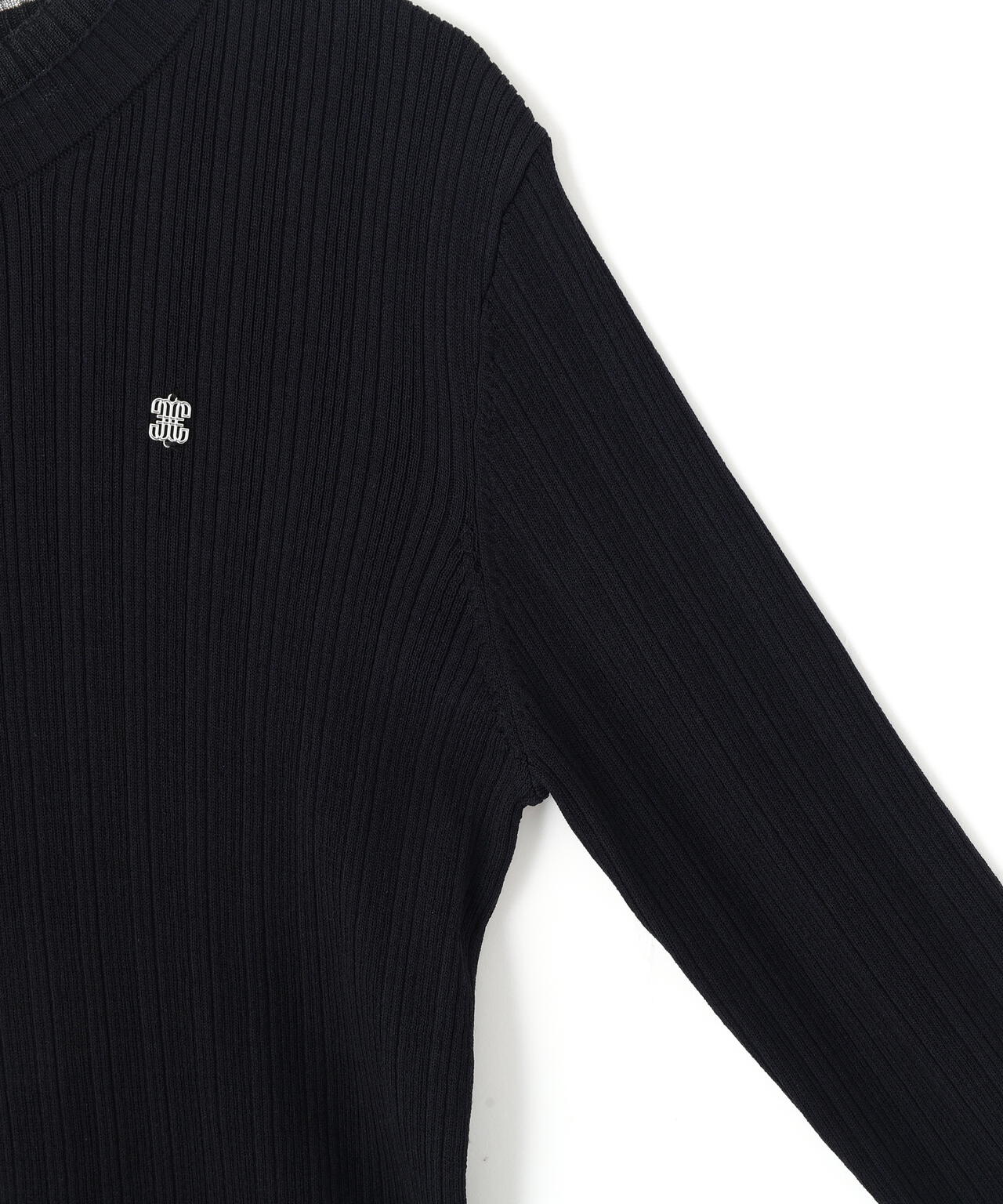 シアーフリルニット