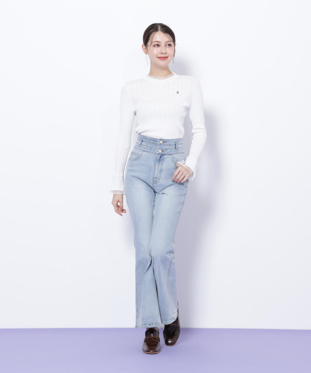 シアーフリルニット