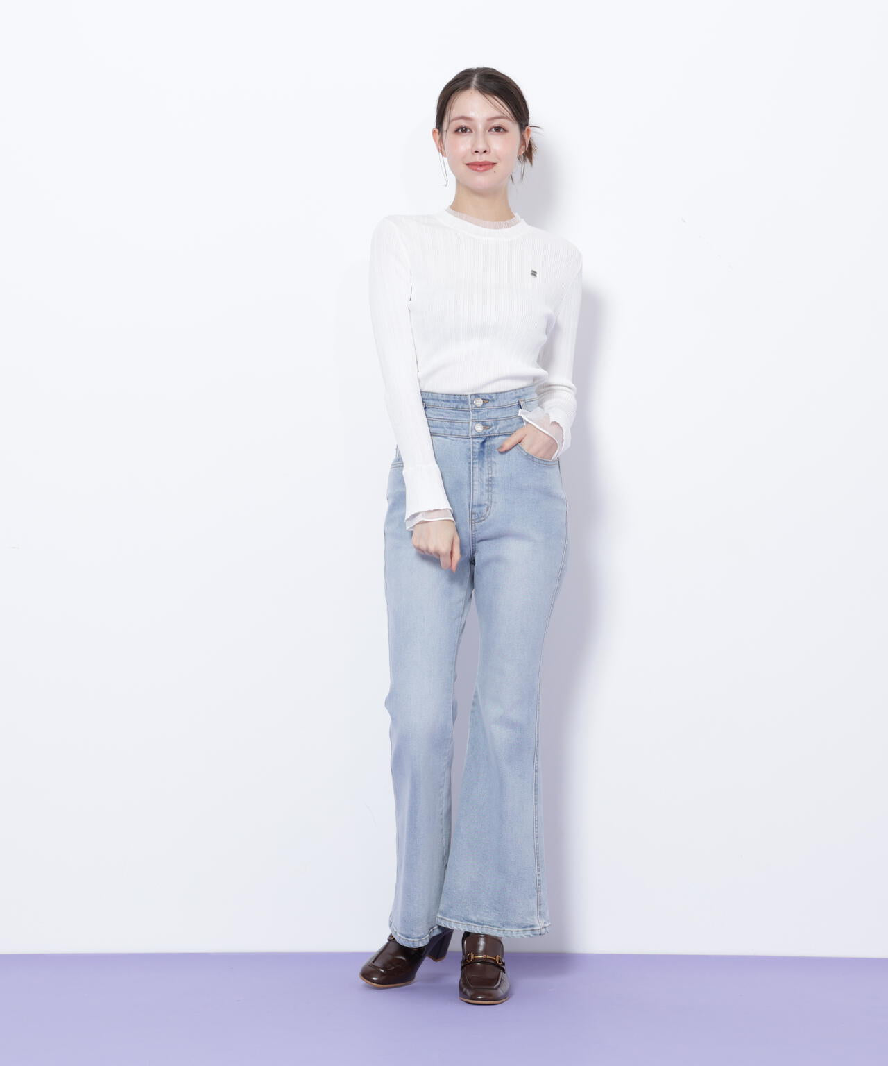 シアーフリルニット