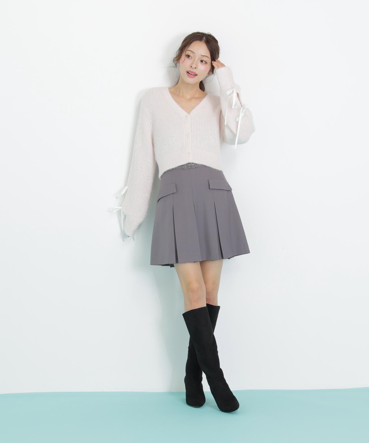 フィルムフェザーヤーンカーディガン