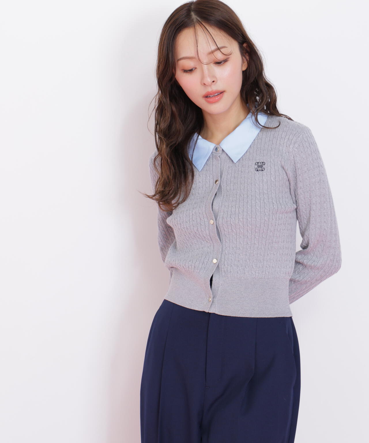 衿付きミニケーブルカーディガン