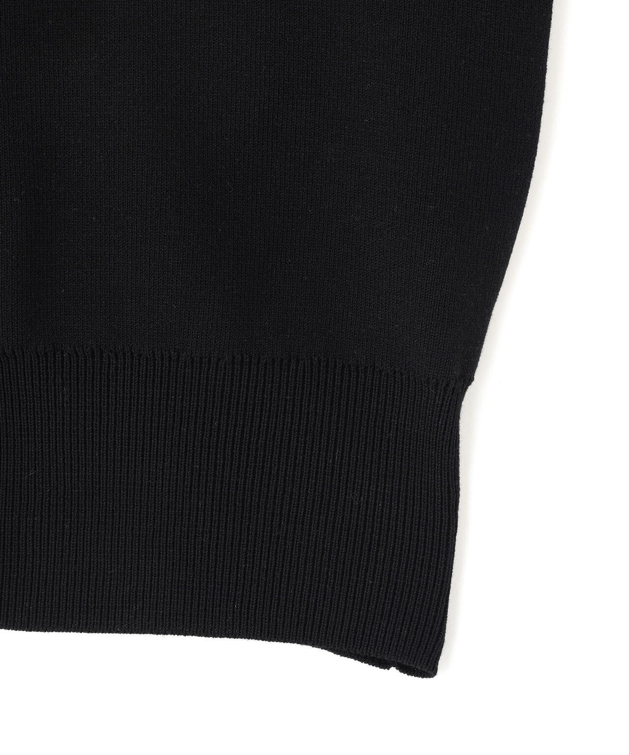 半袖ビッグカラーデザイン釦ニット