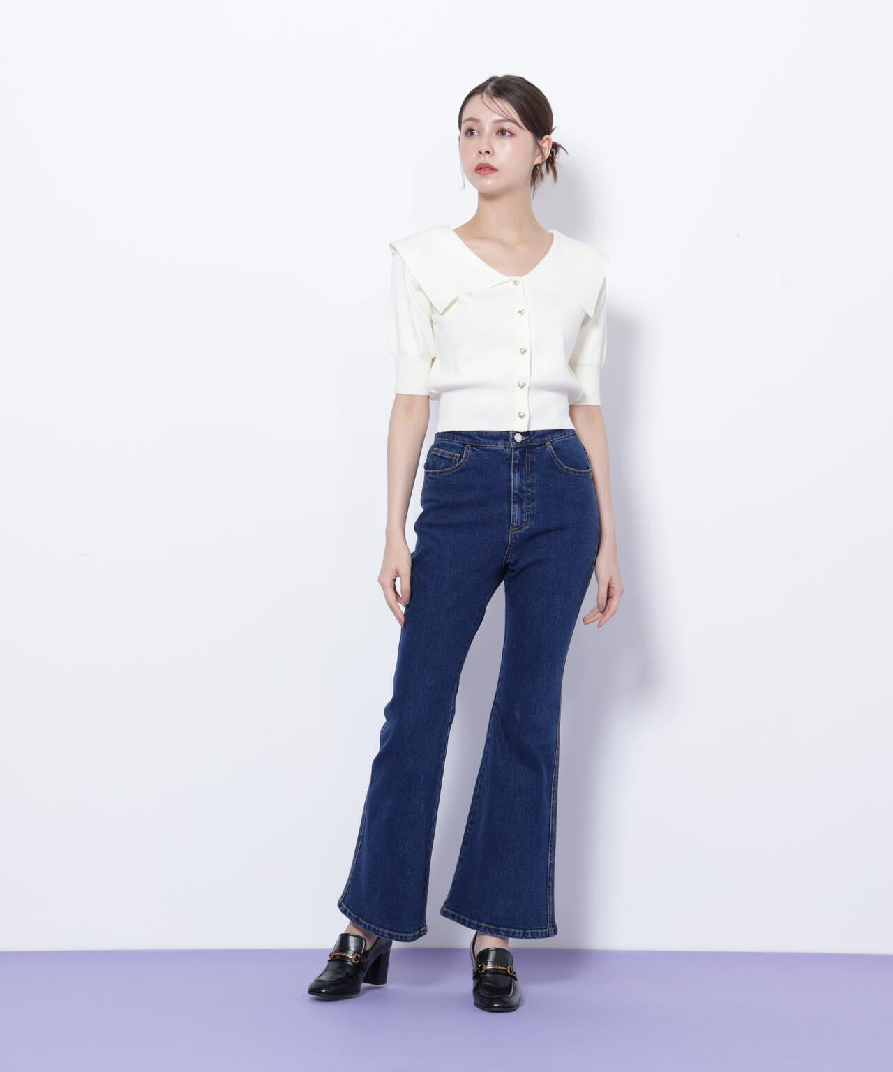 半袖ビッグカラーデザイン釦ニット