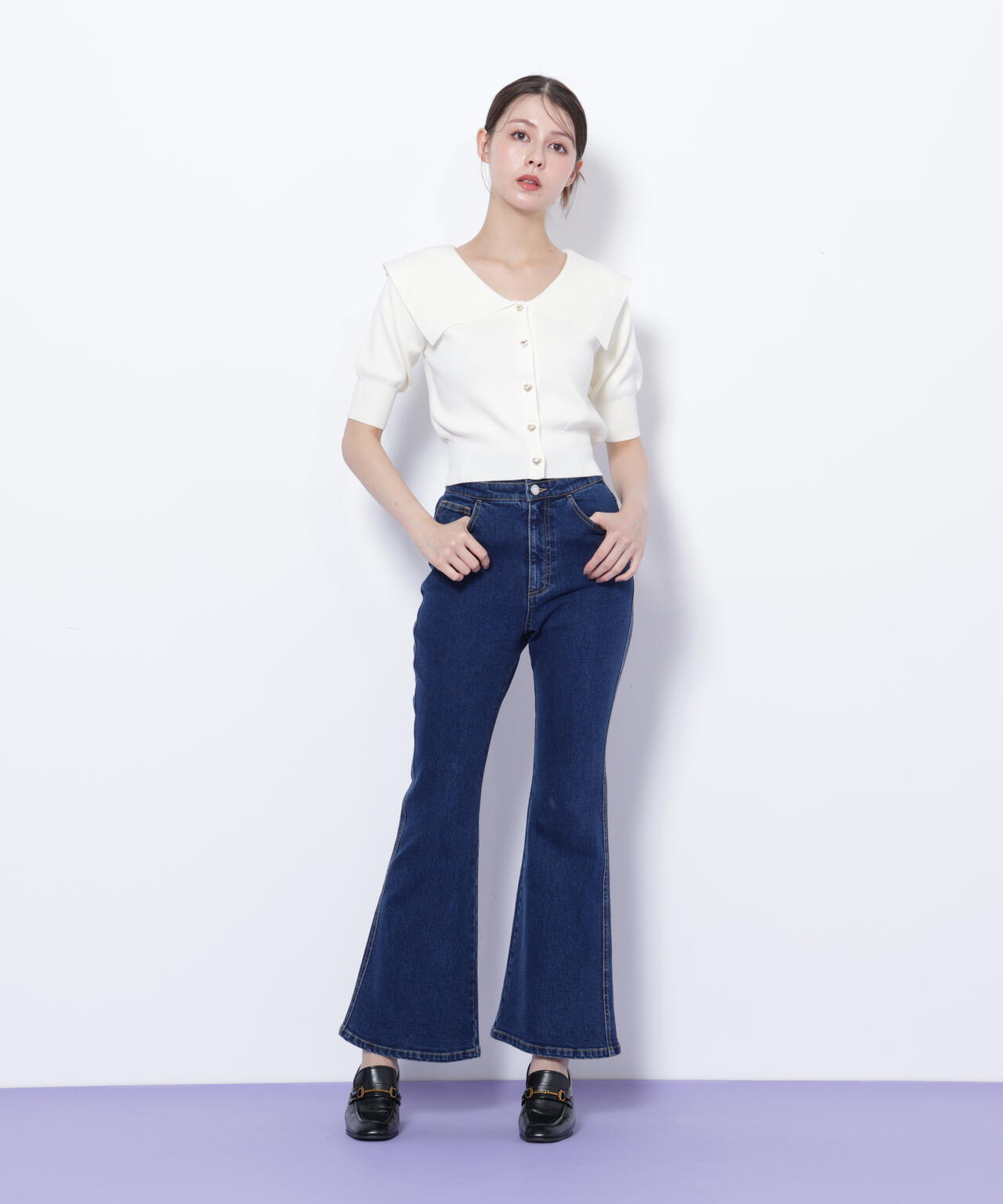 半袖ビッグカラーデザイン釦ニット