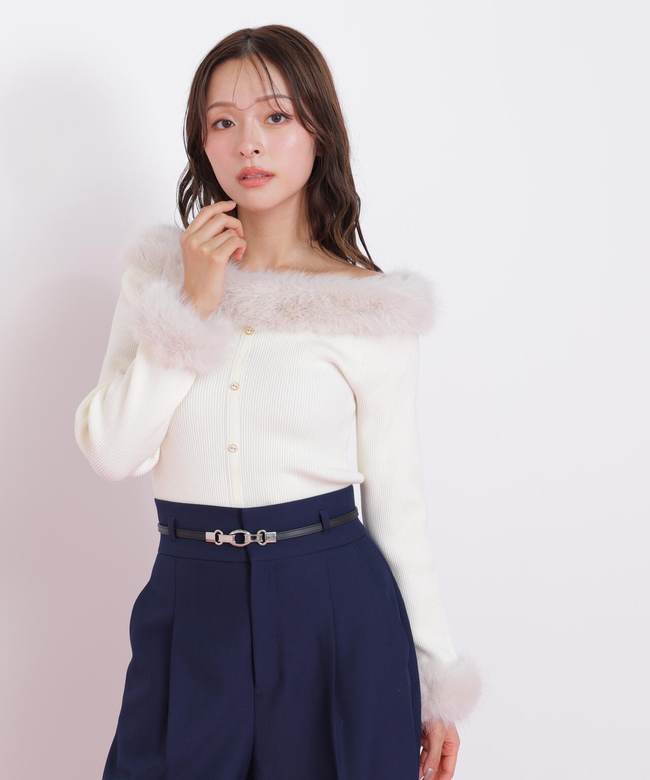 フェイクファートリムニット