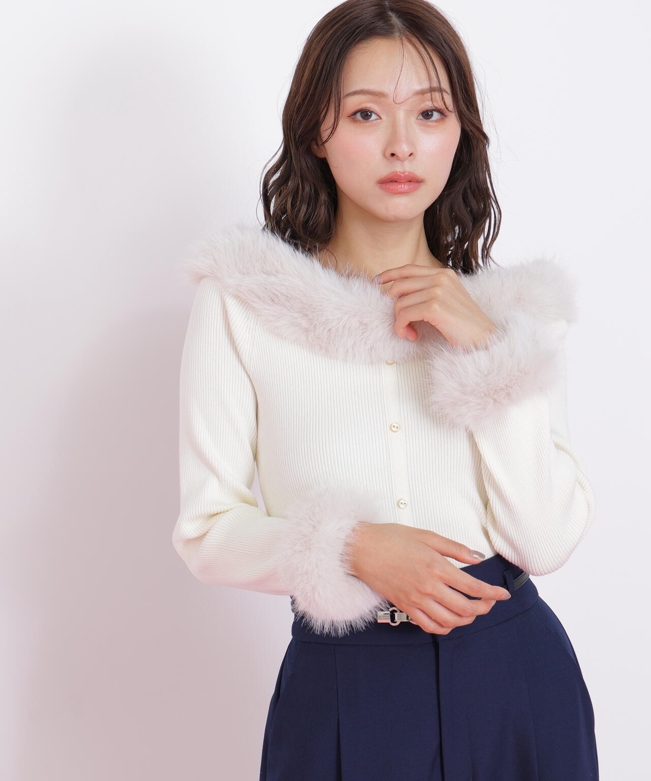 フェイクファートリムニット