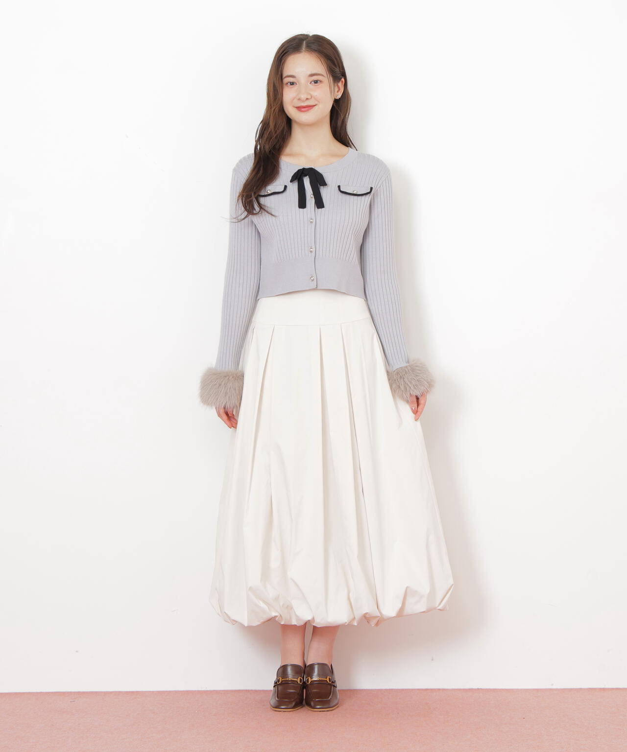 袖フェイクファーカーデトップス