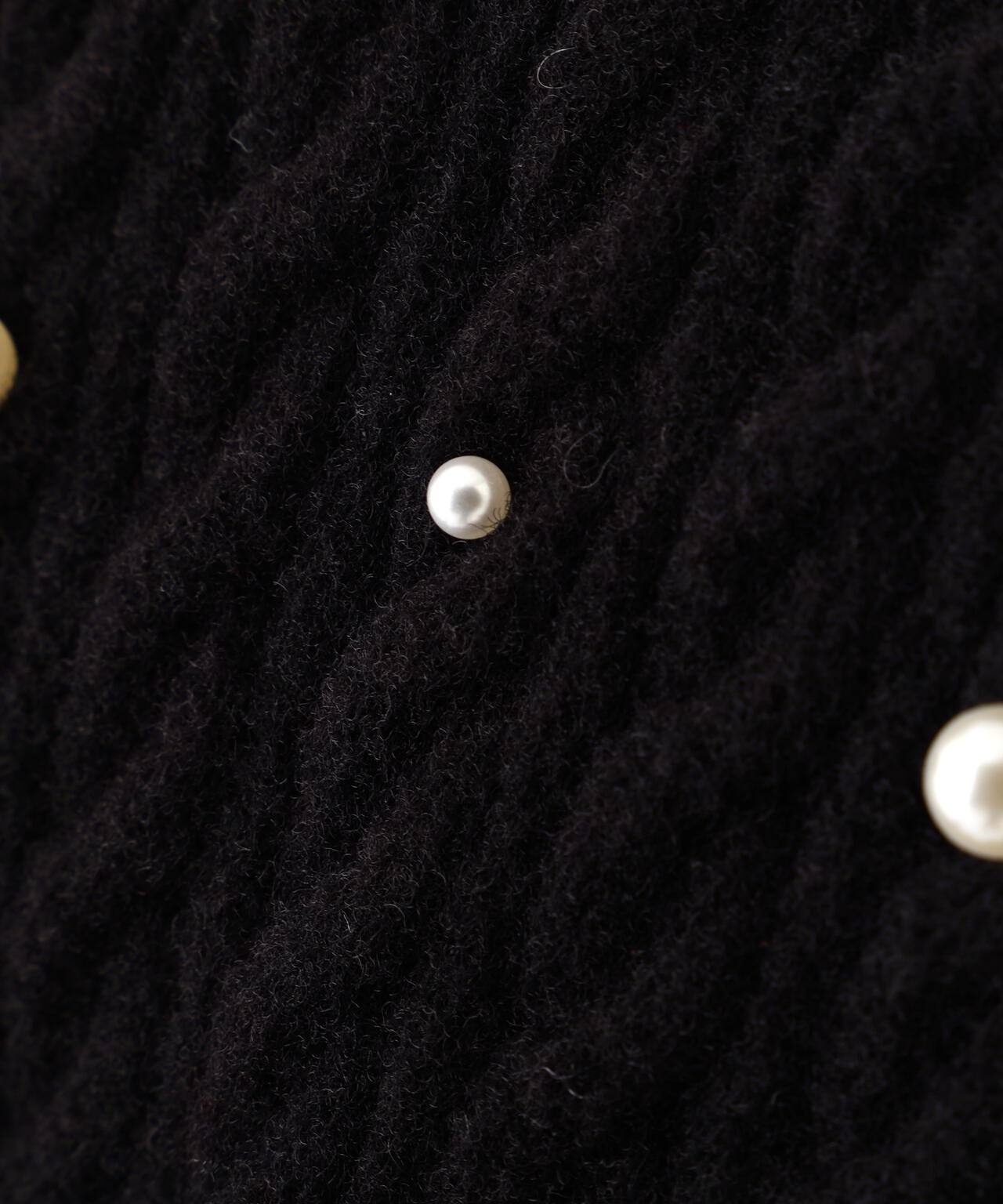 ランダムパールミニケーブルニット