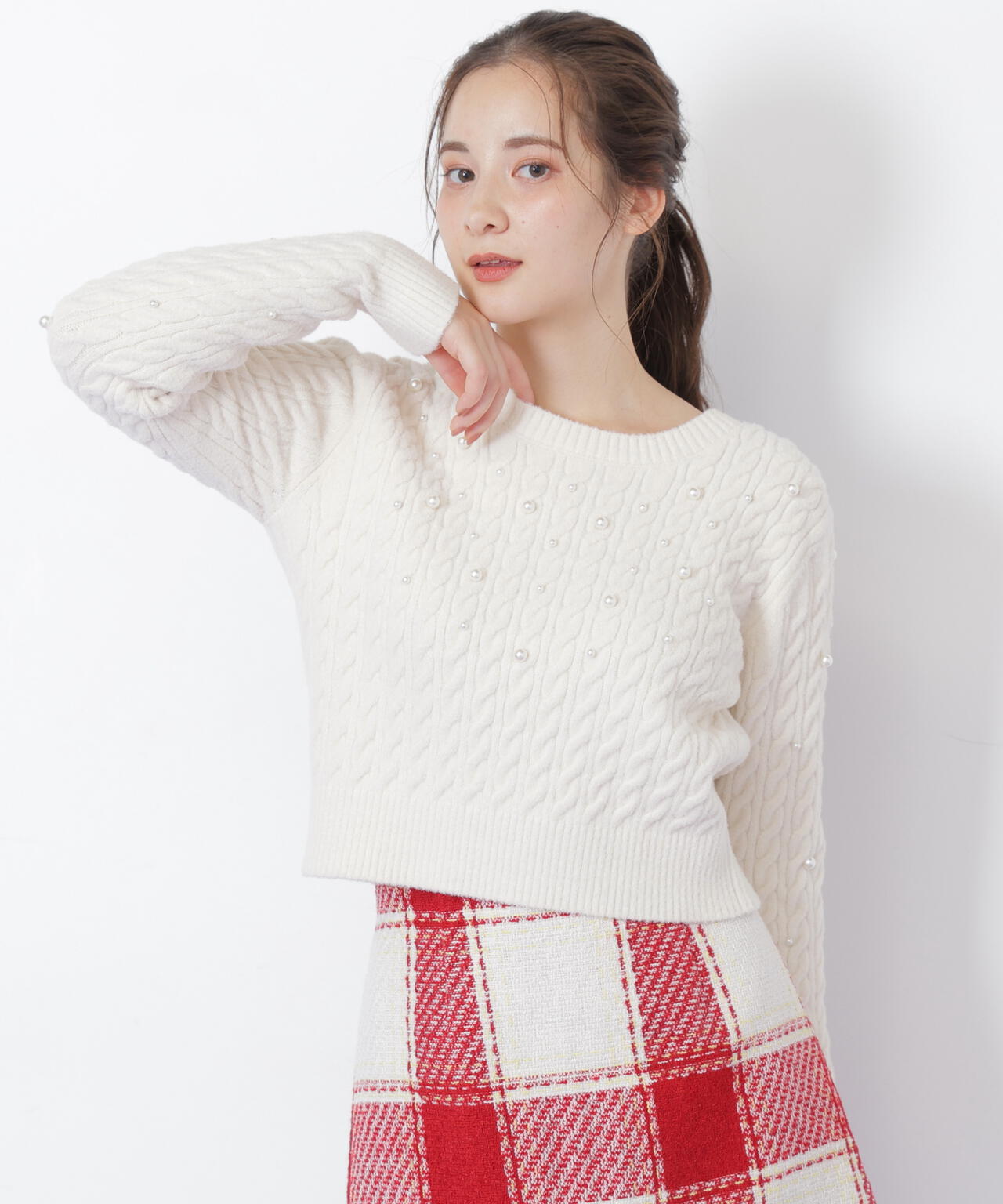 ランダムパールミニケーブルニット