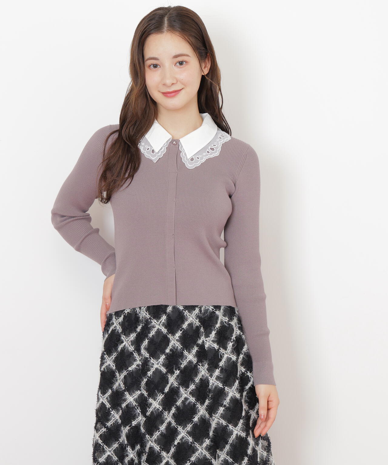 レース衿レイヤードニット