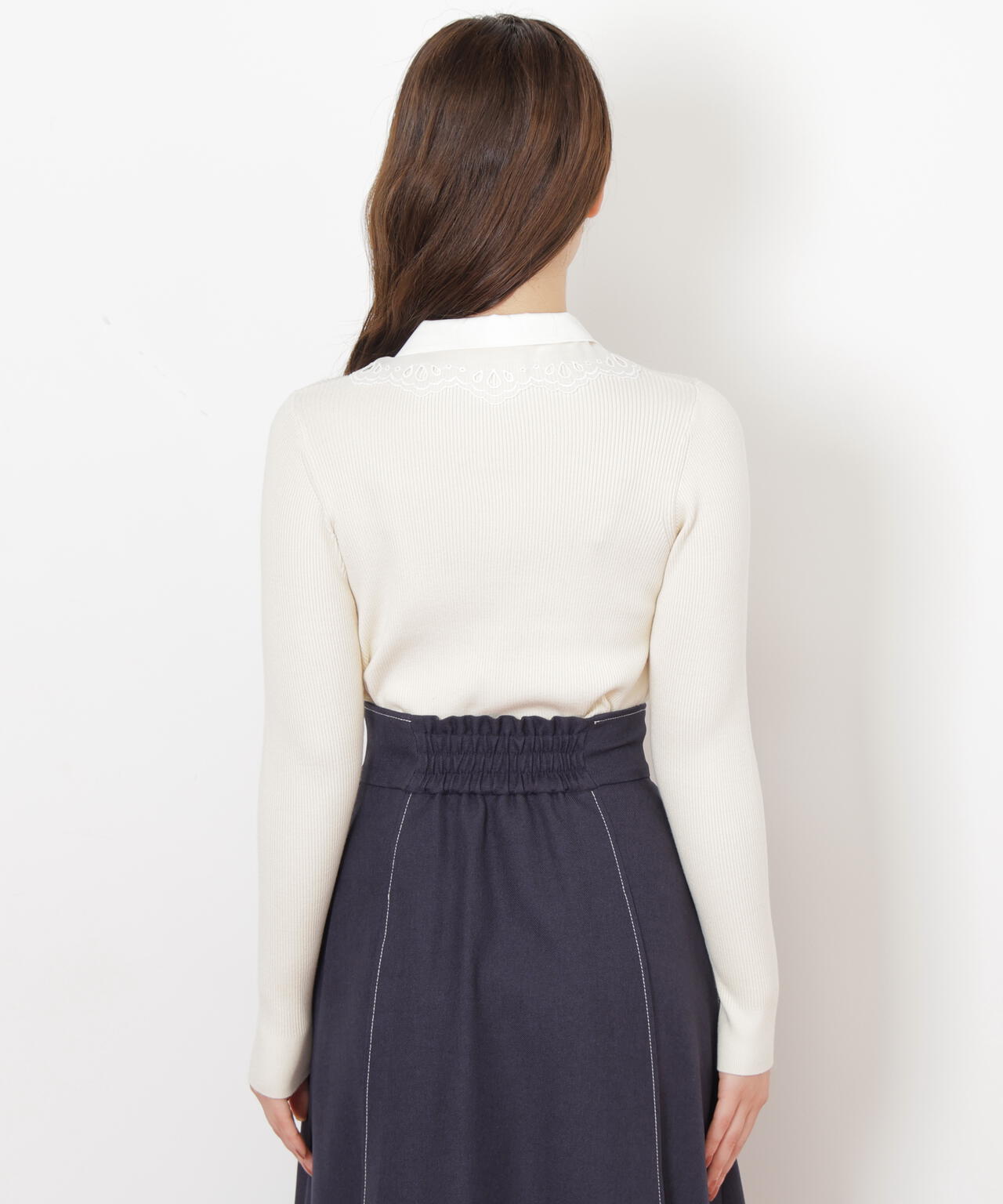 レース衿レイヤードニット