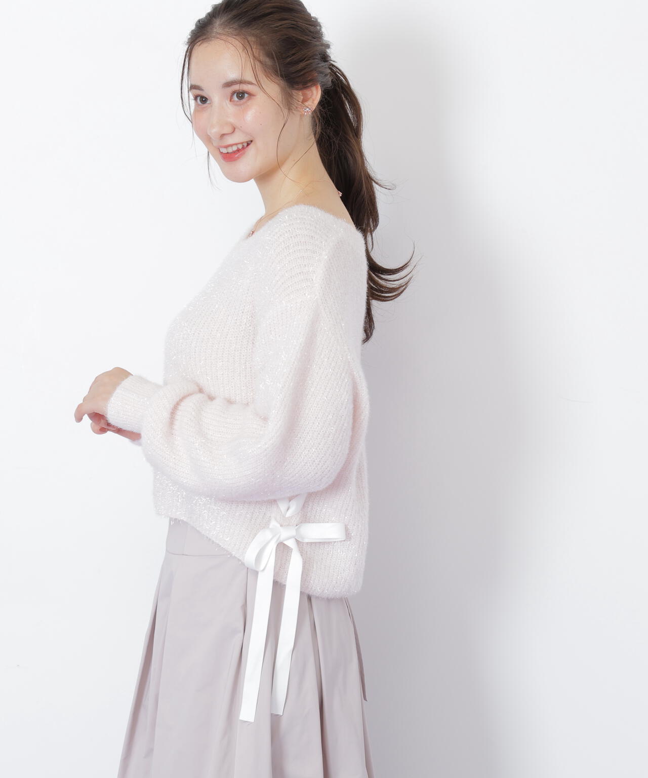 サイドリボンフィルムフェザーニット