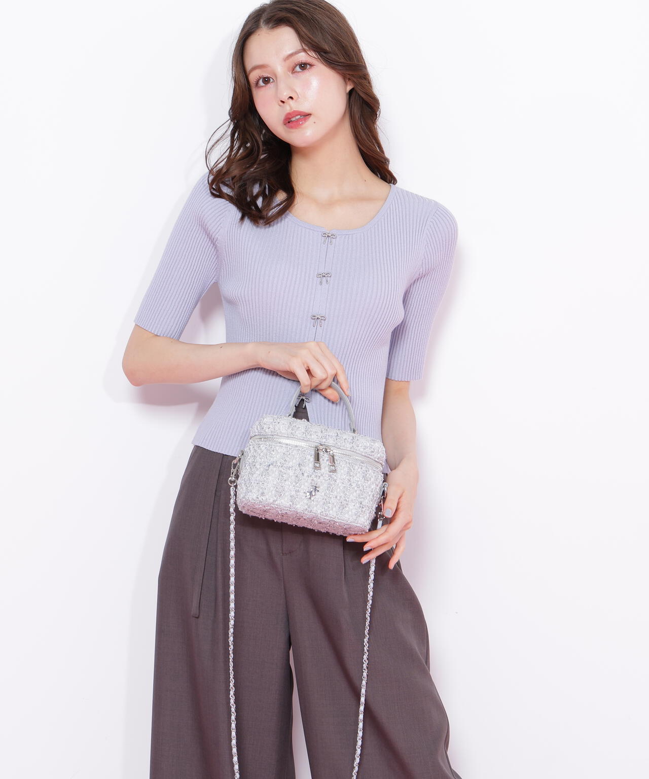 b2be8e64-19f5-5619-b89a-3f971cc08555_Image