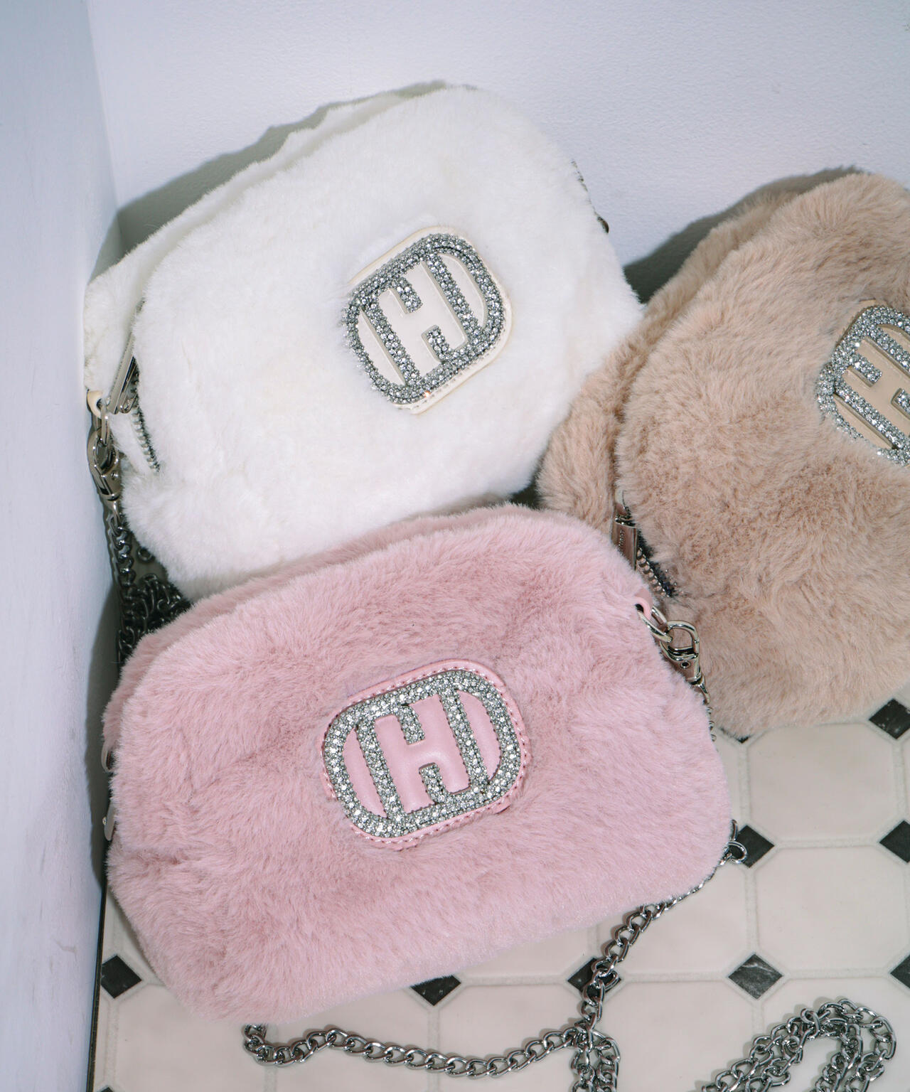 Wink J フェイクファーポシェット