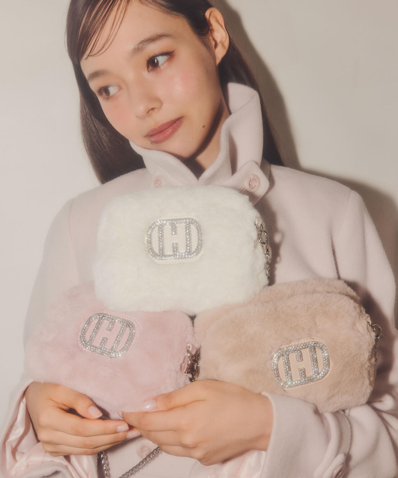 Wink J フェイクファーポシェット