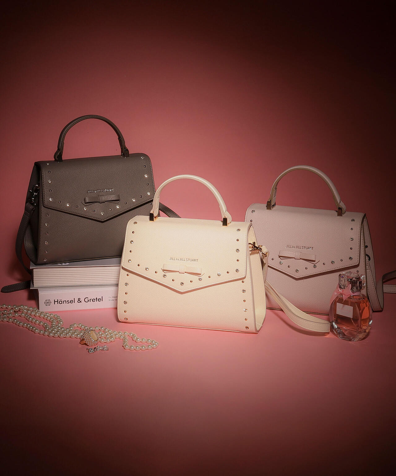 ビジュースタッズフラップショルダーバッグ