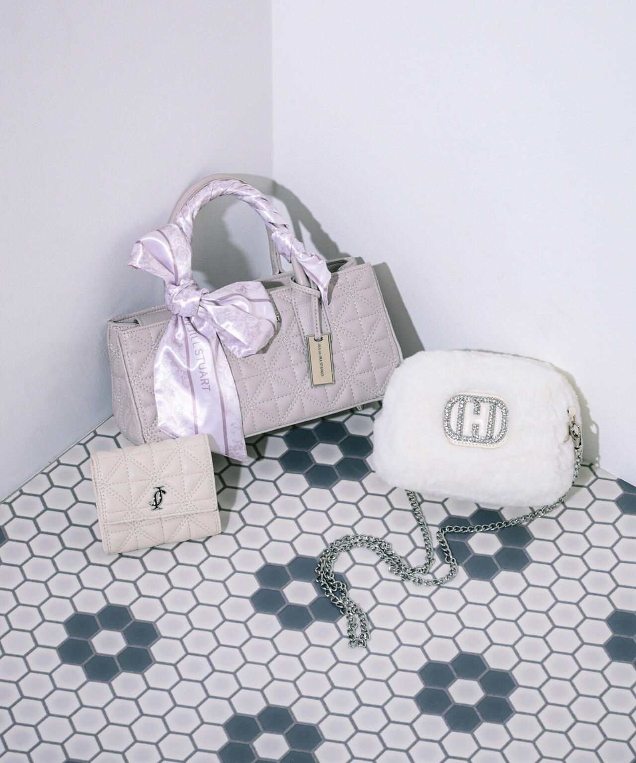 スカーフキルティングトート