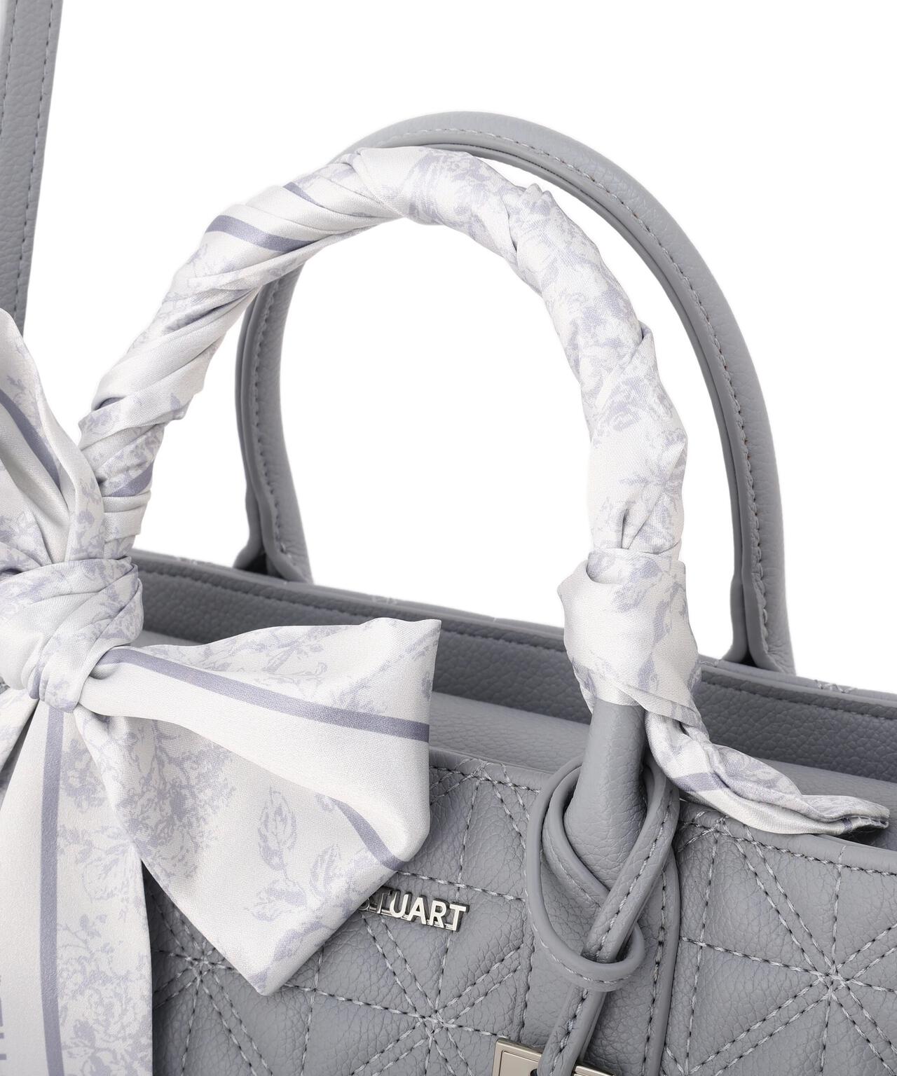 スカーフキルティングトート