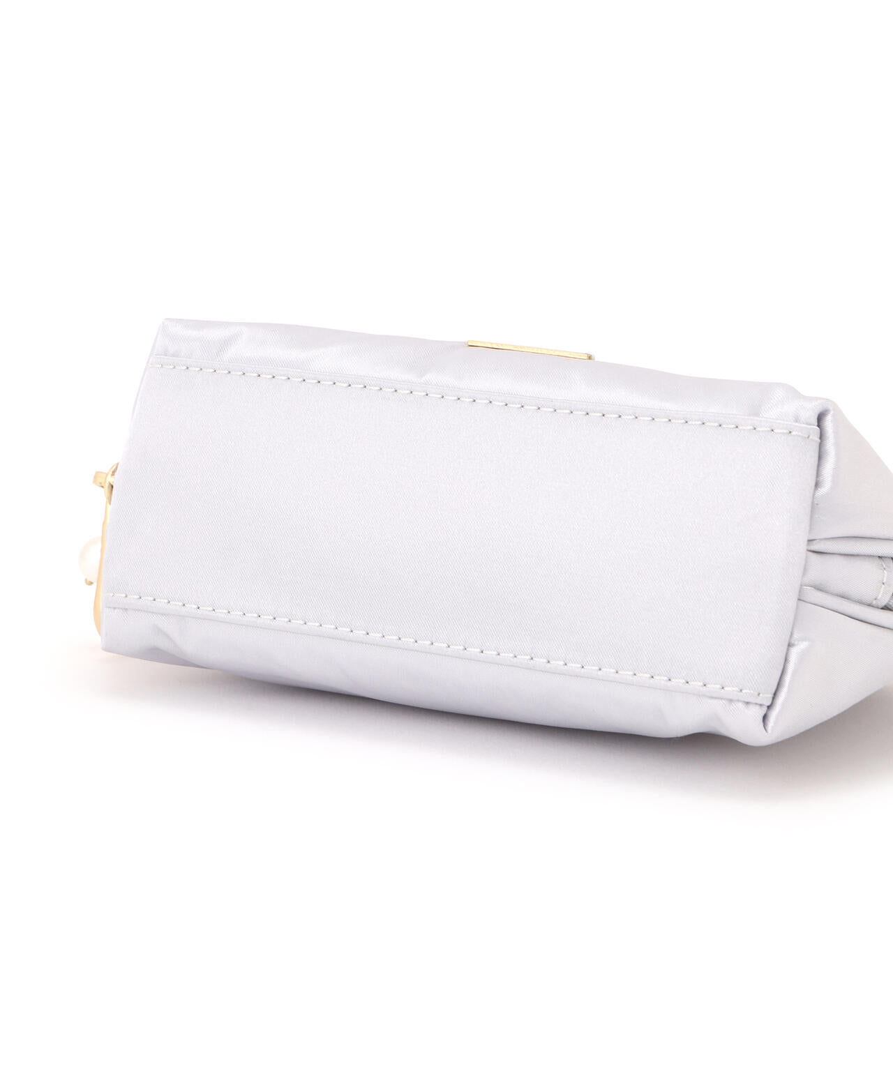 <BEARシリーズ>ベア刺繍ポーチ