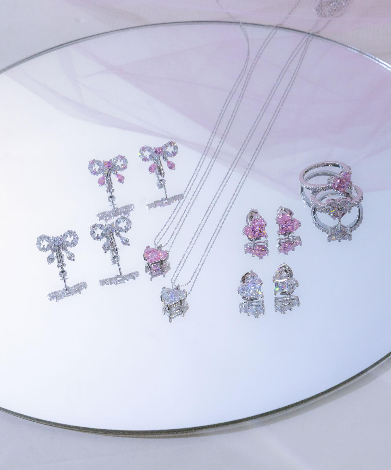 Cubic ハートネックレス