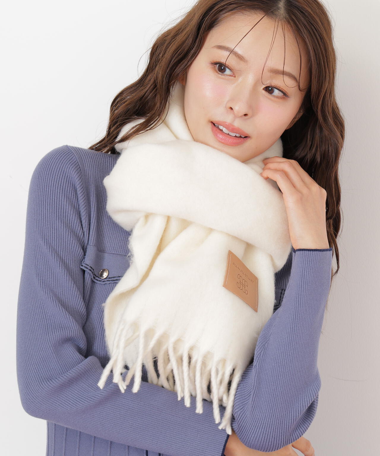 レザータグループヤーンストール