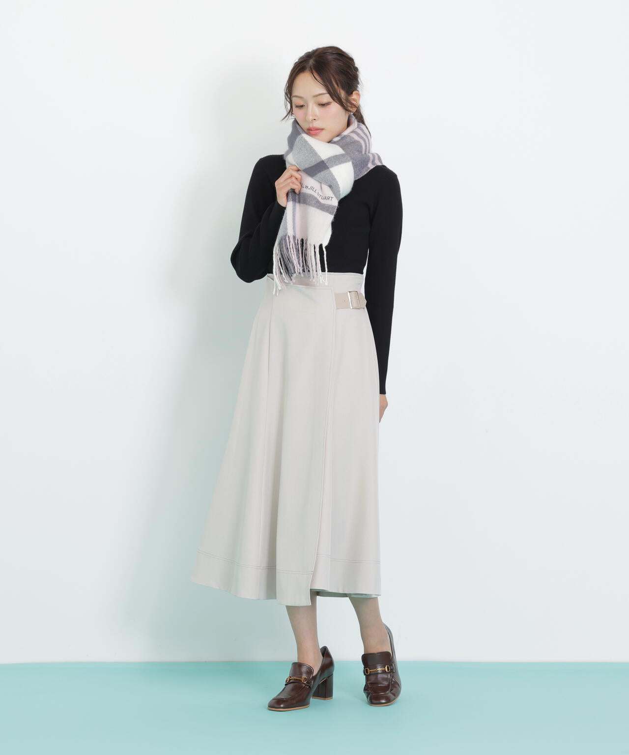 エンブロイダリーロゴチェックストール