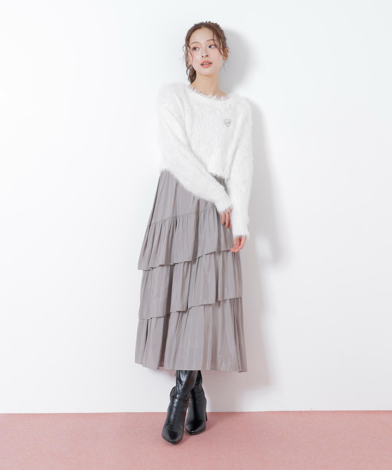 ハートビジューブローチ