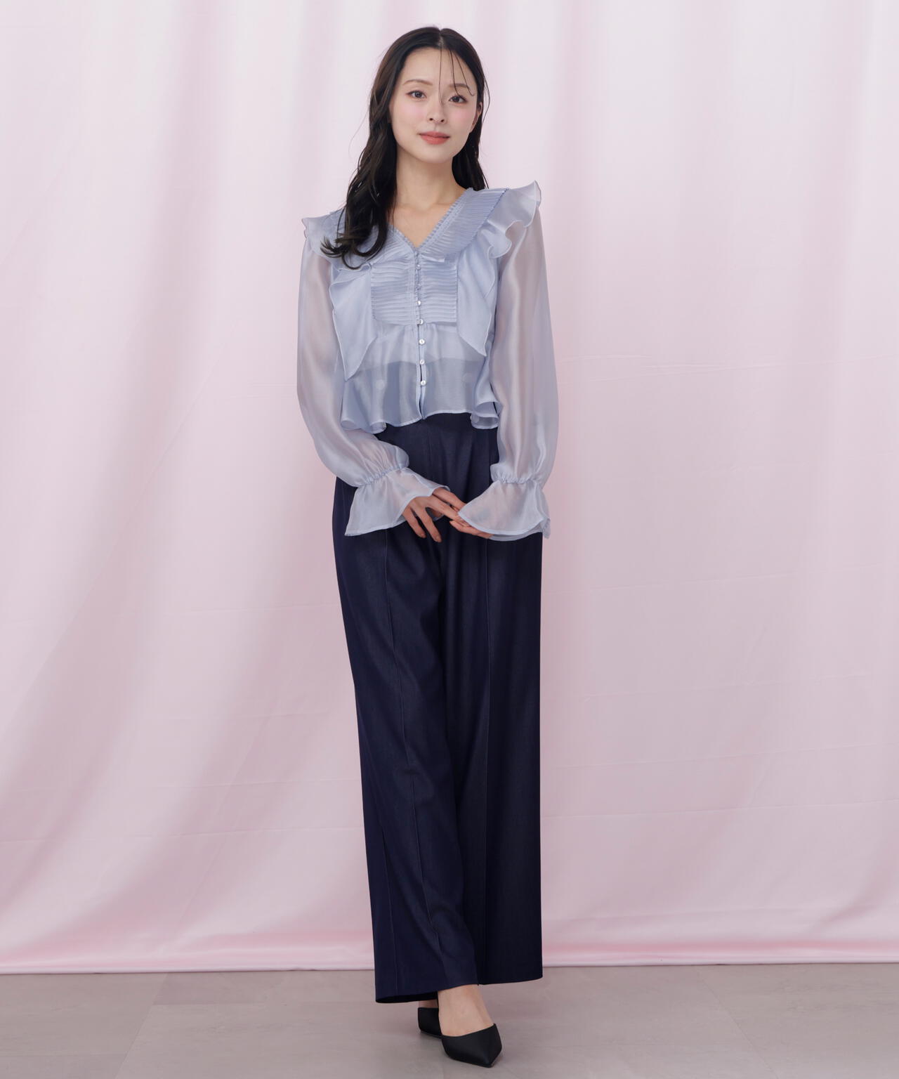 プリーツフリルブラウス