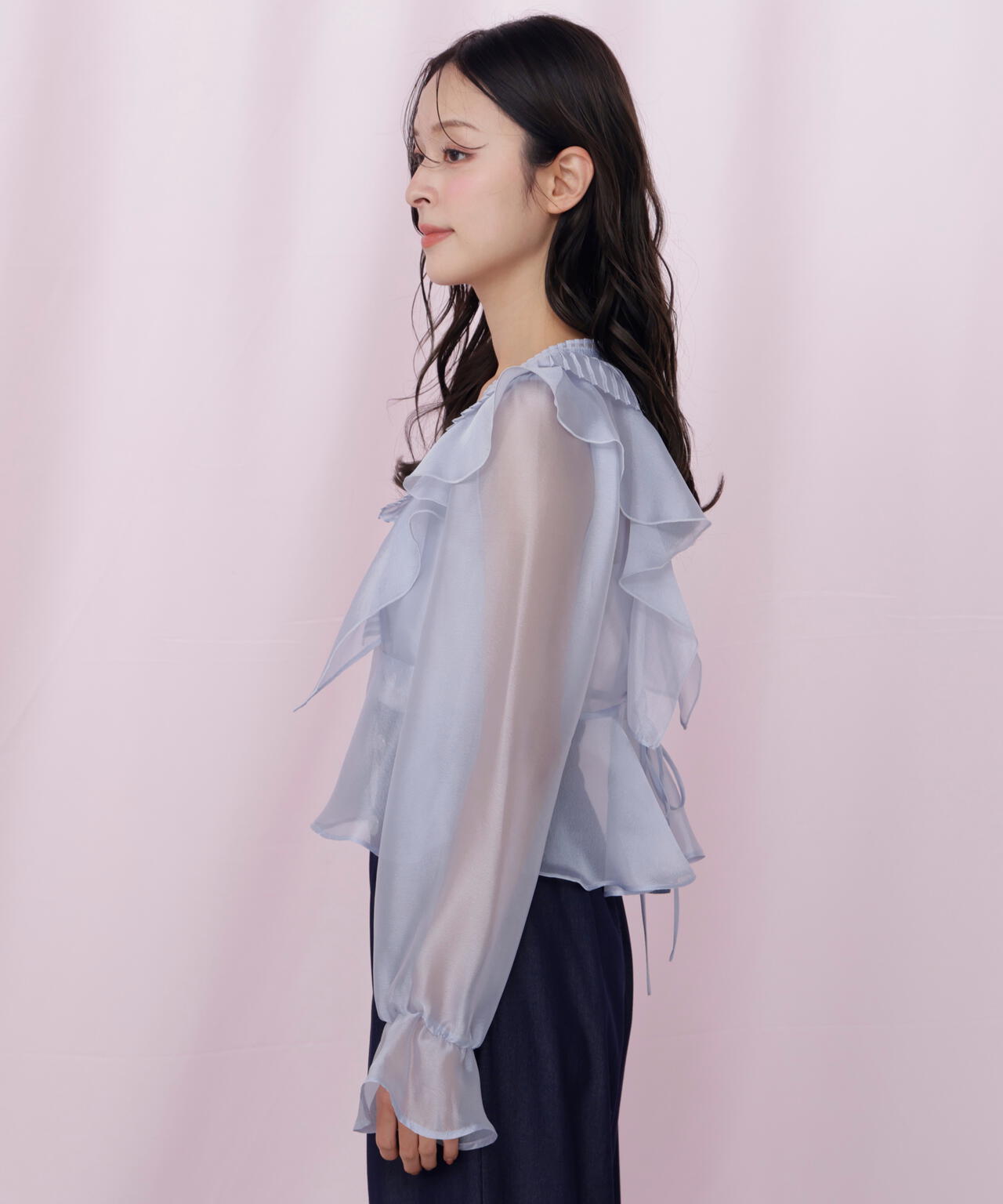 プリーツフリルブラウス