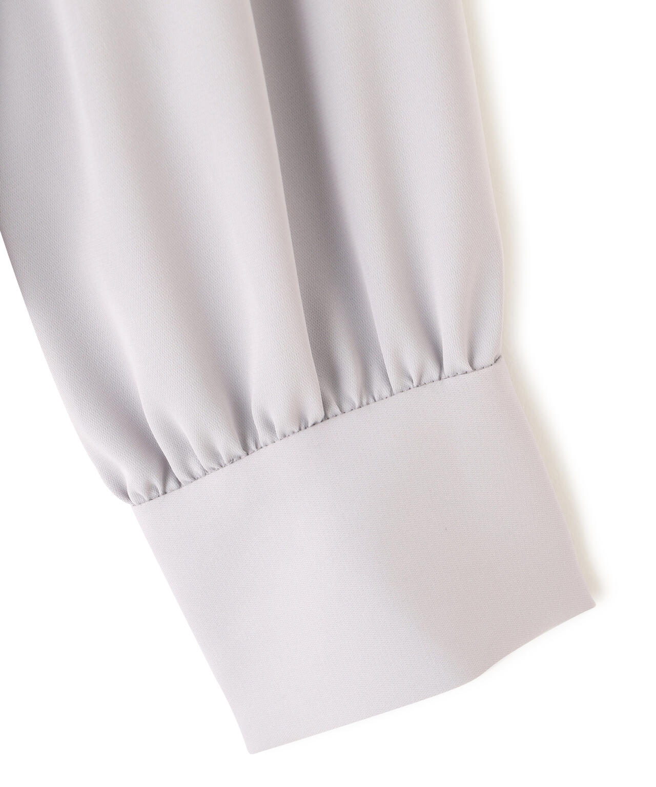 プリーツフリルブラウス