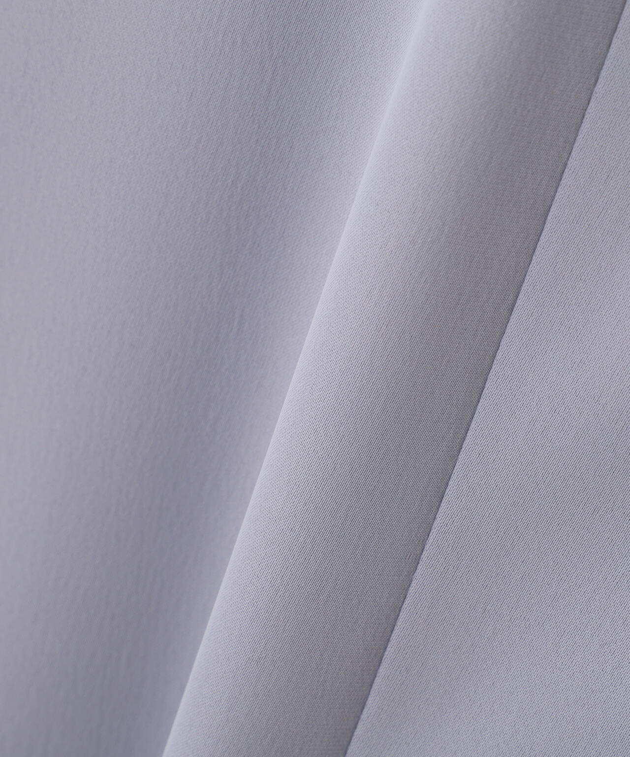 リボン付きピンタックブラウス