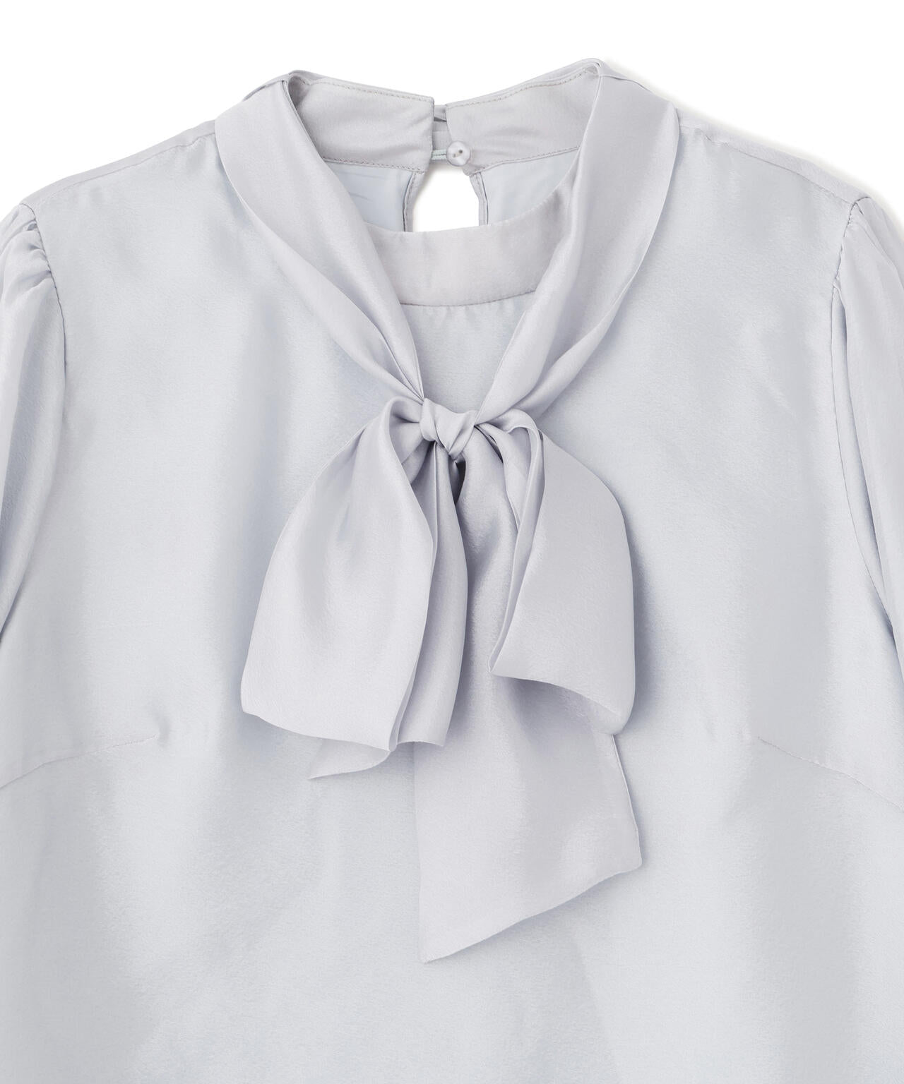 袖タックシアーボウタイブラウス