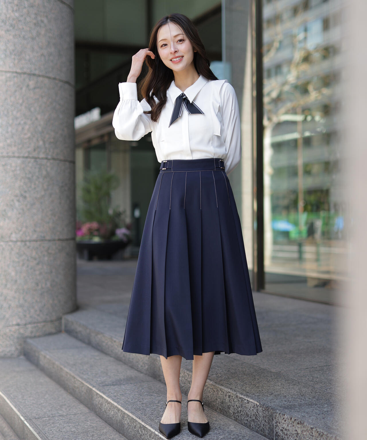 スカーフ付きブラウス