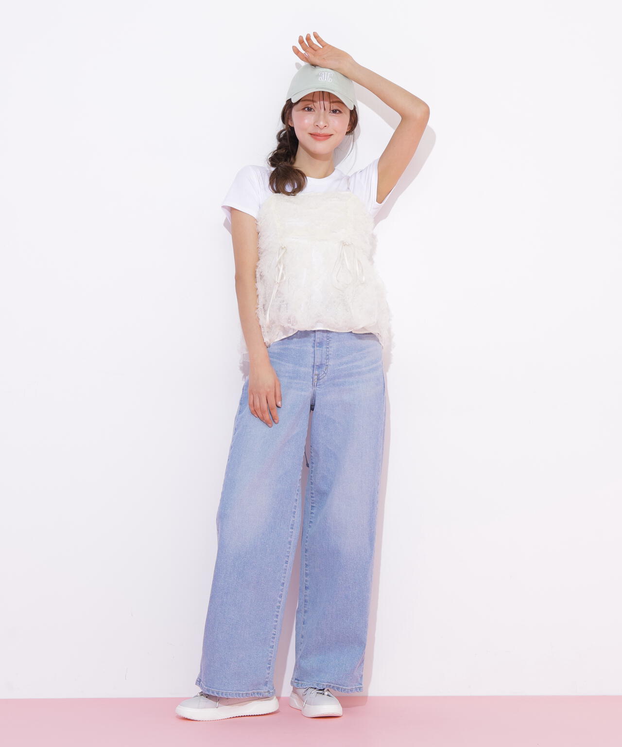 170cm 着用サイズ:FR