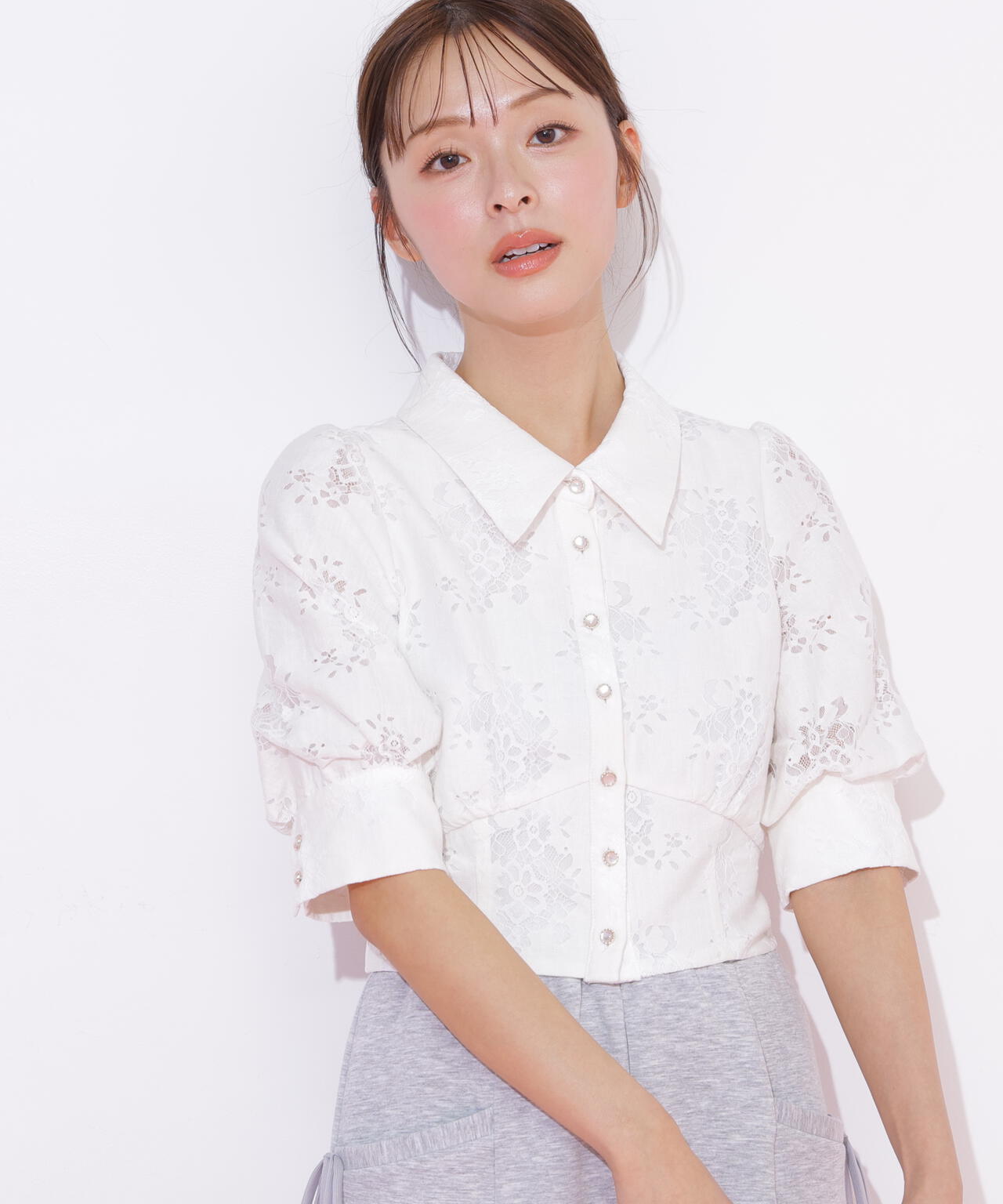 170cm 着用サイズ:FR