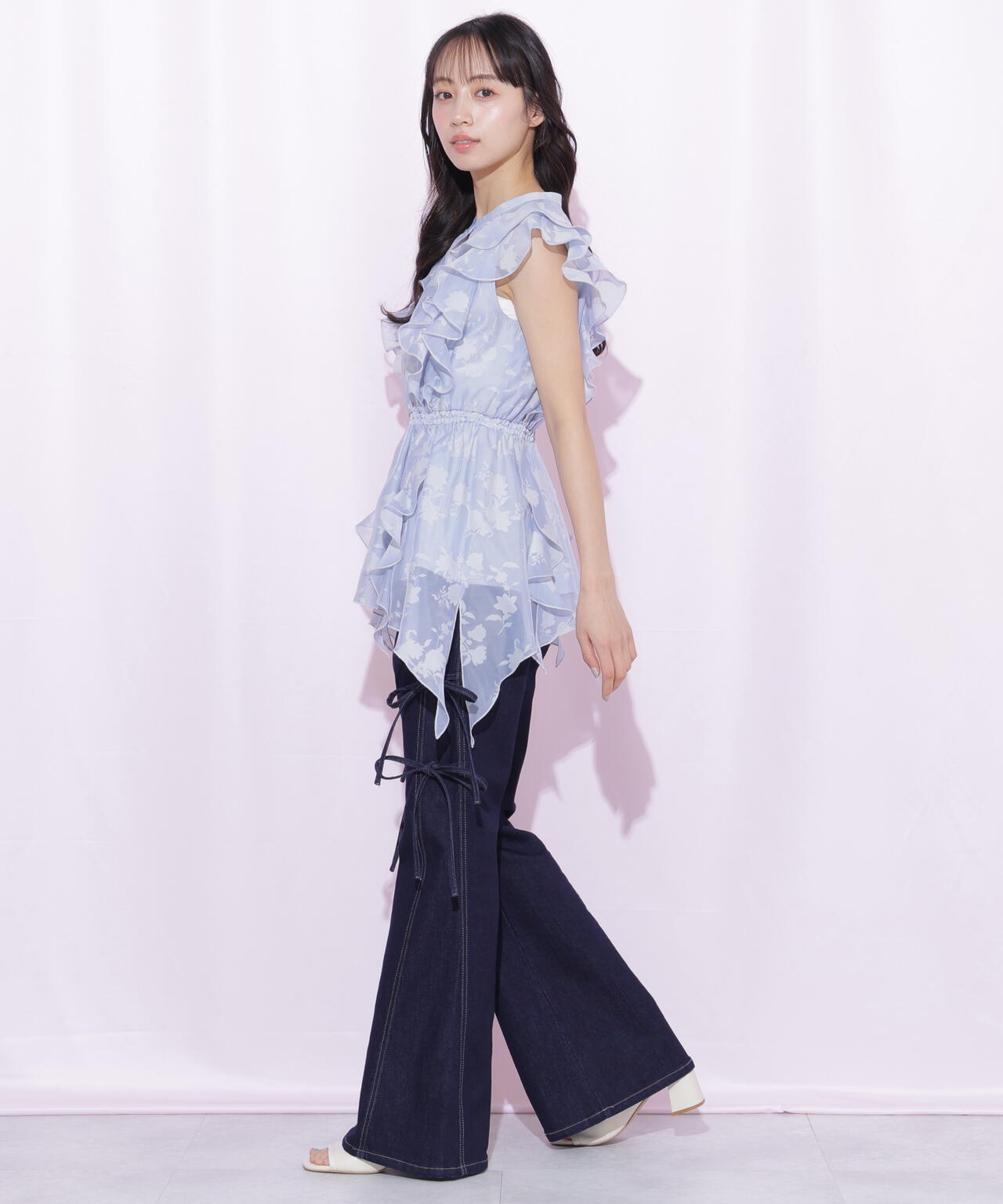 160cm 着用サイズ:FR