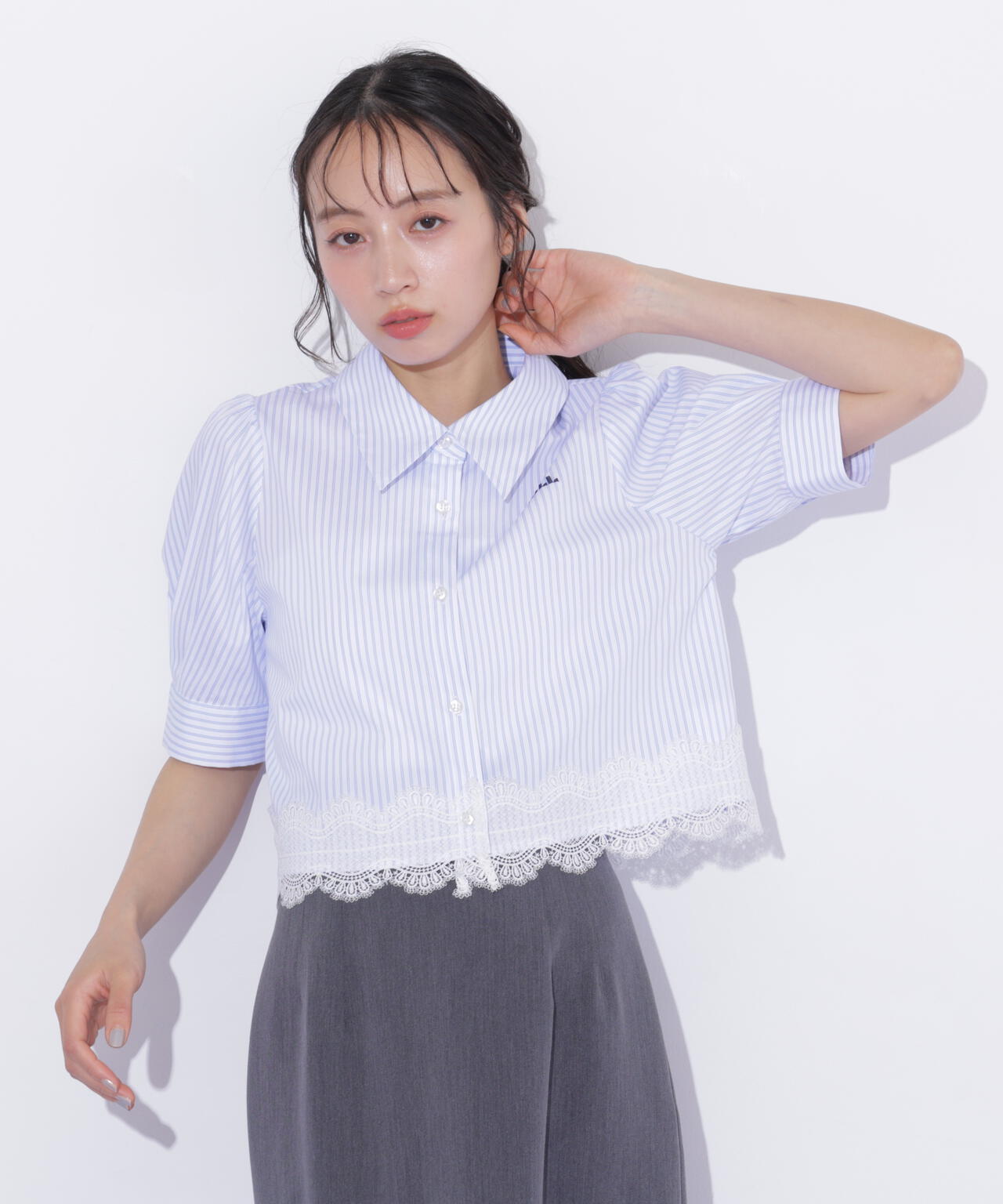 160cm 着用サイズ:FR