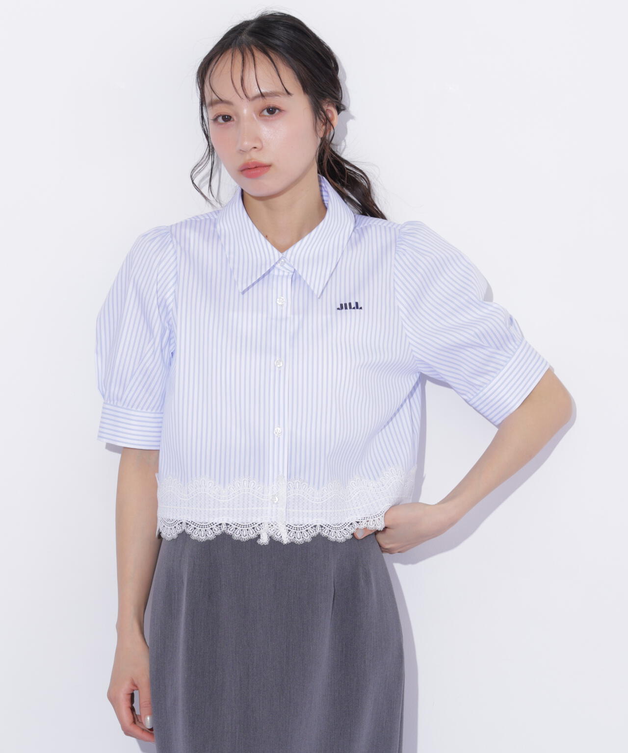 160cm 着用サイズ:FR