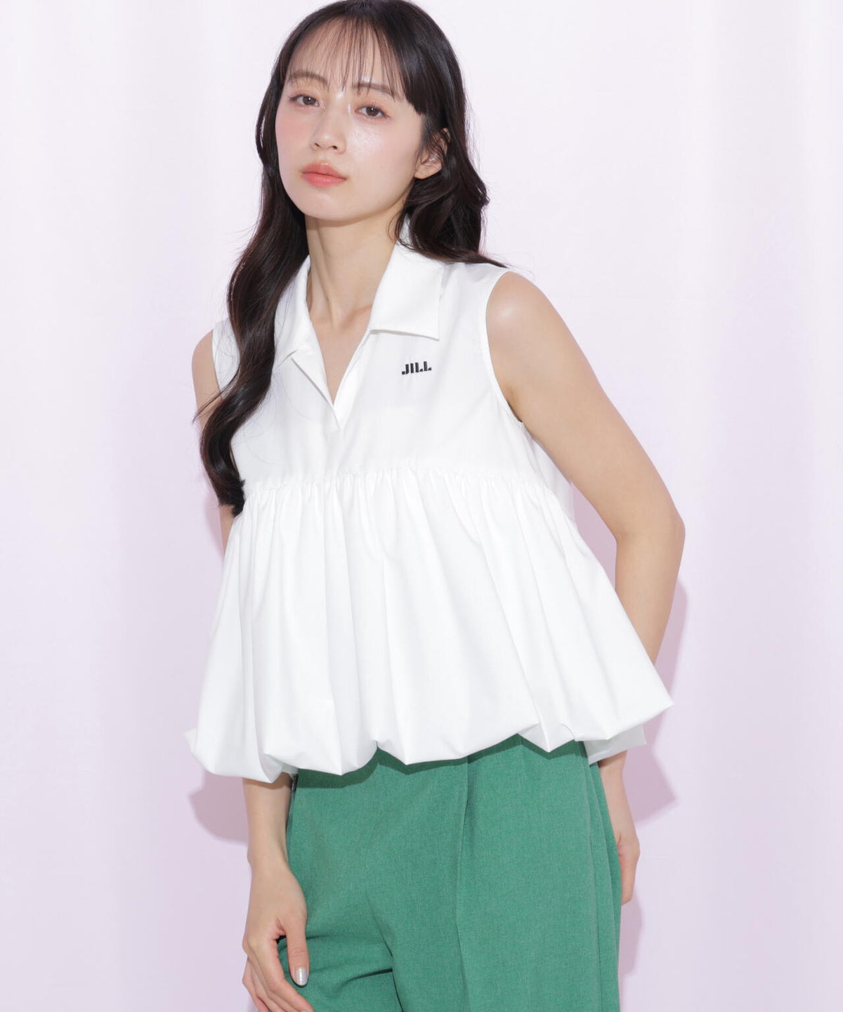 160cm 着用サイズ:FR