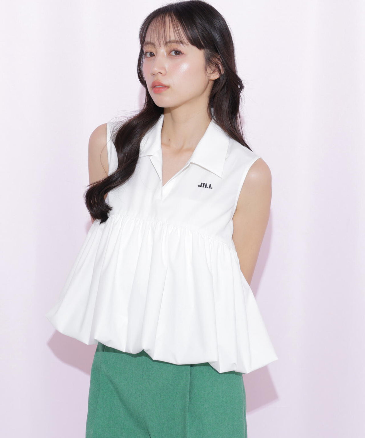 160cm 着用サイズ:FR