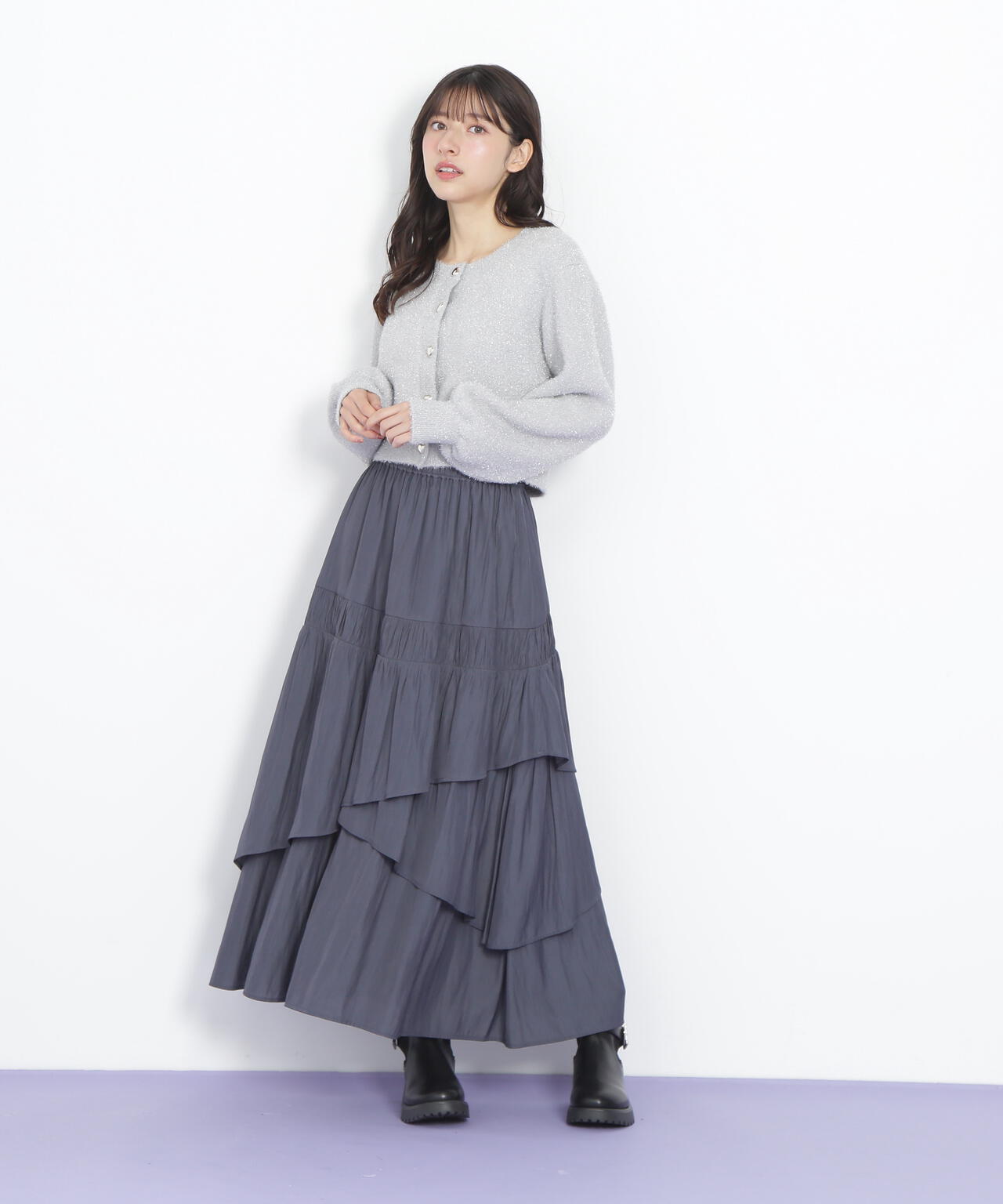 割線ランダムティアードスカート