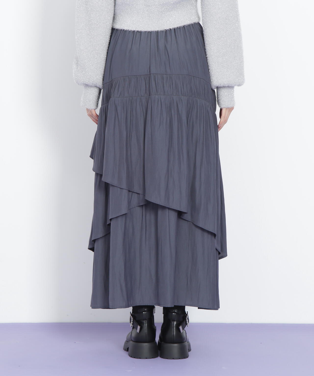 割線ランダムティアードスカート